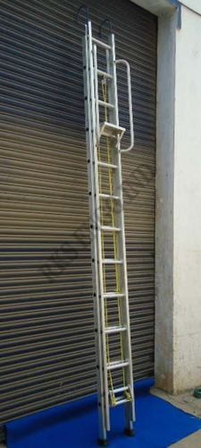 wall-support-extension-ladder